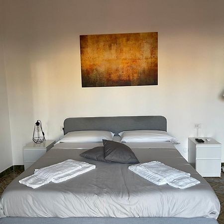 Nella'S Carlo III Apartment Napoli Dış mekan fotoğraf