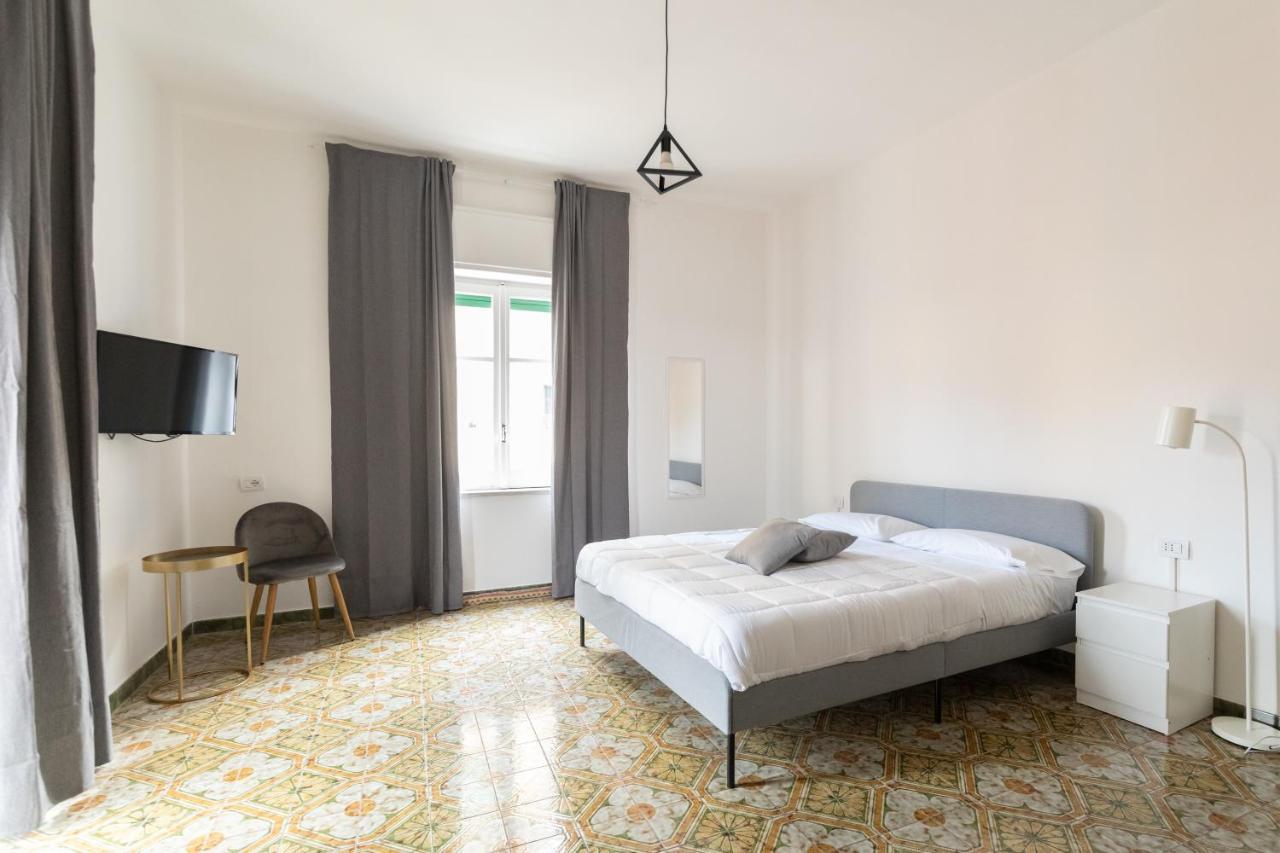 Nella'S Carlo III Apartment Napoli Dış mekan fotoğraf