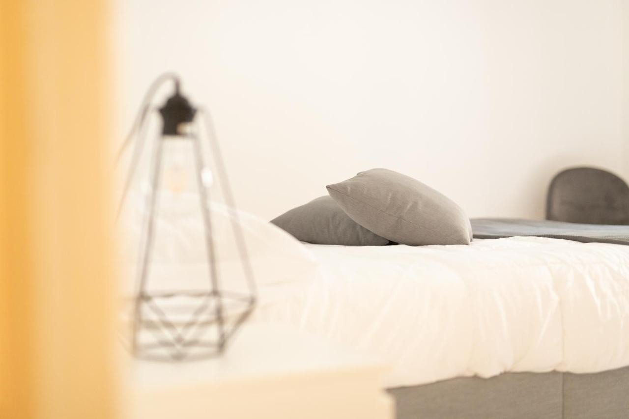 Nella'S Carlo III Apartment Napoli Dış mekan fotoğraf
