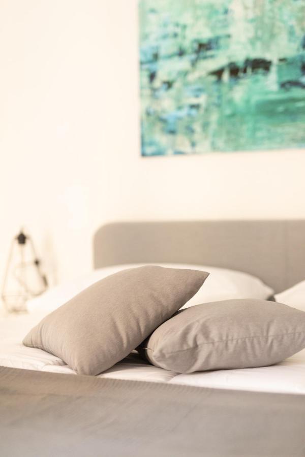 Nella'S Carlo III Apartment Napoli Dış mekan fotoğraf