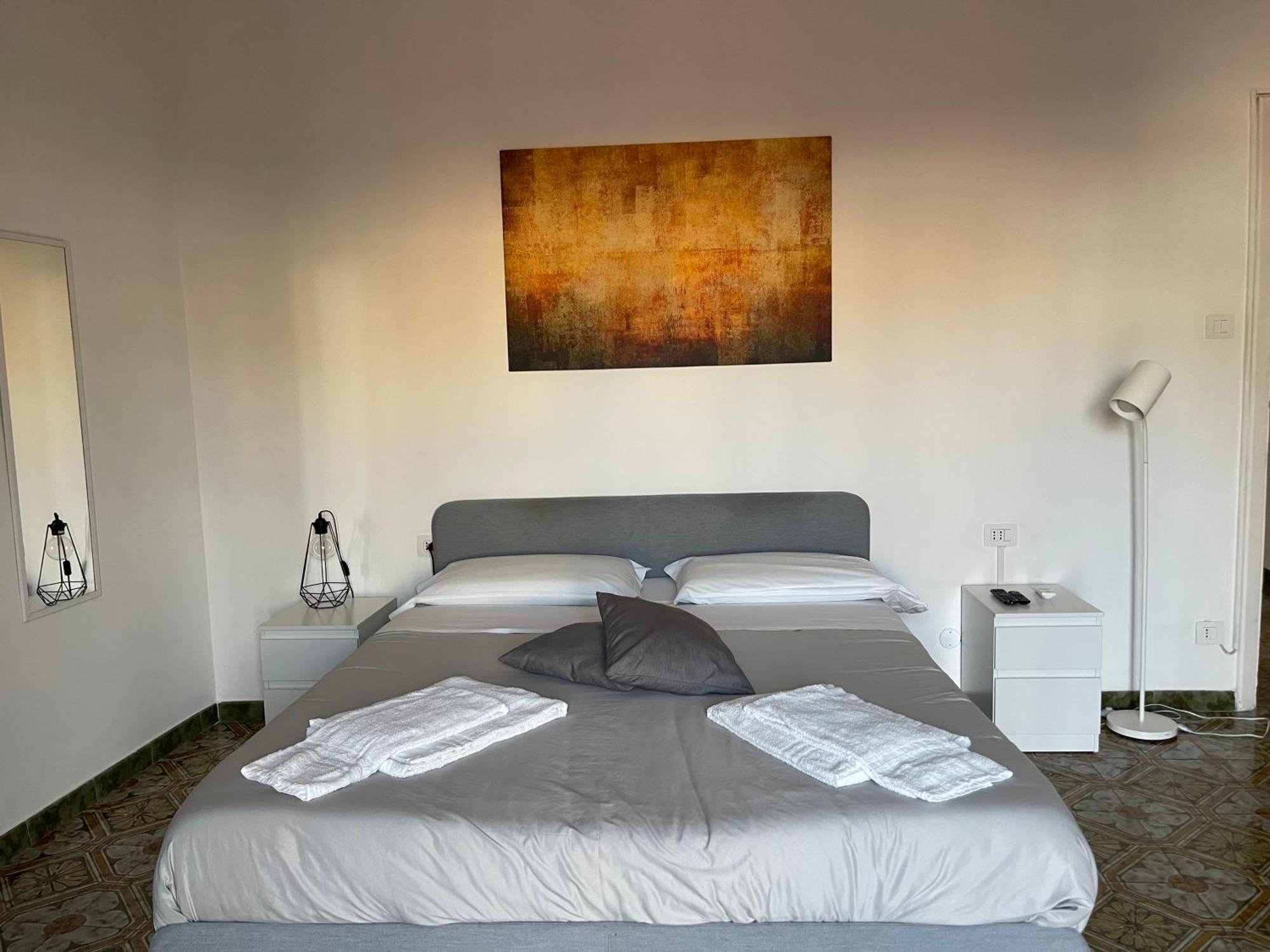 Nella'S Carlo III Apartment Napoli Dış mekan fotoğraf