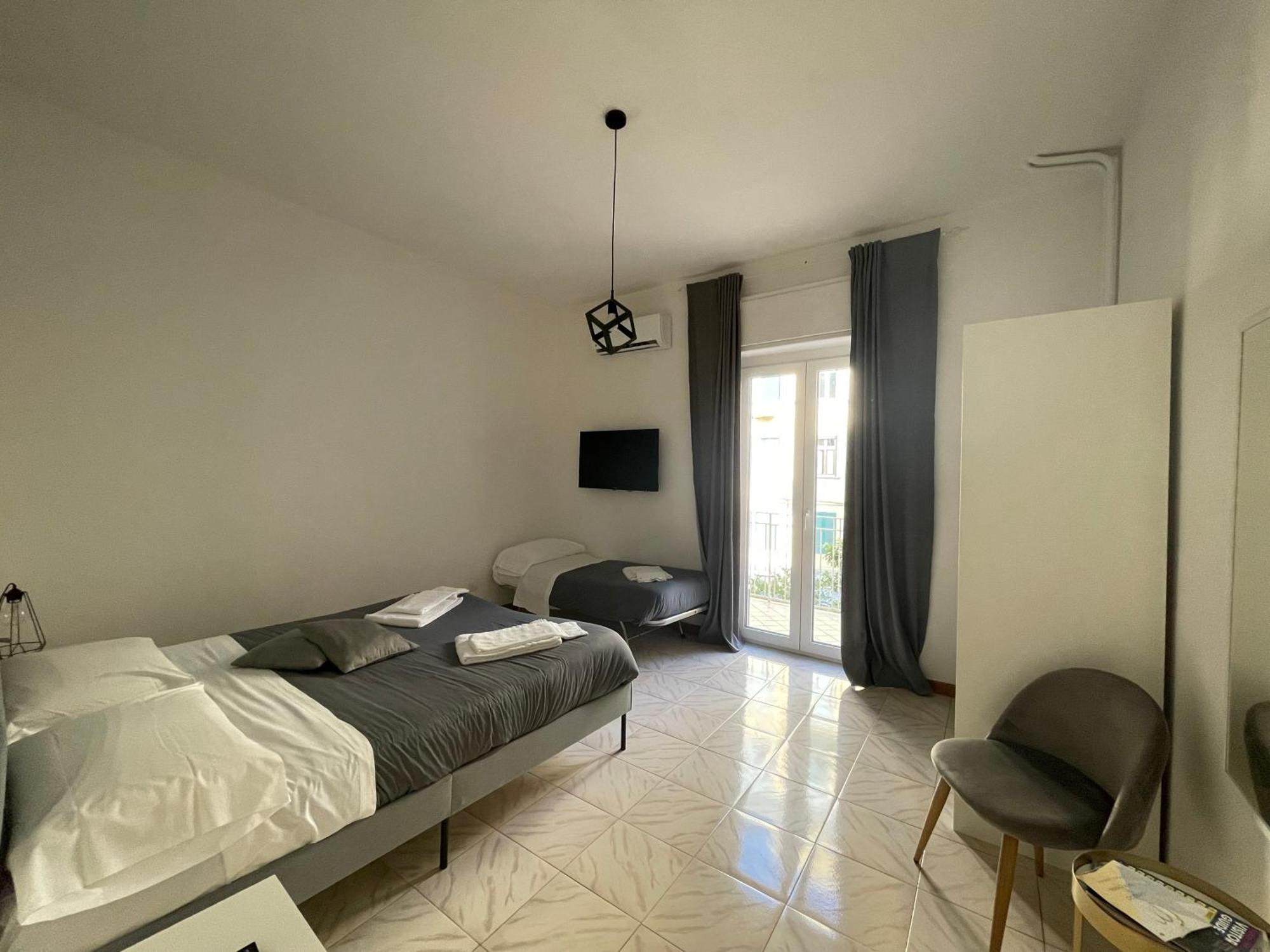 Nella'S Carlo III Apartment Napoli Dış mekan fotoğraf